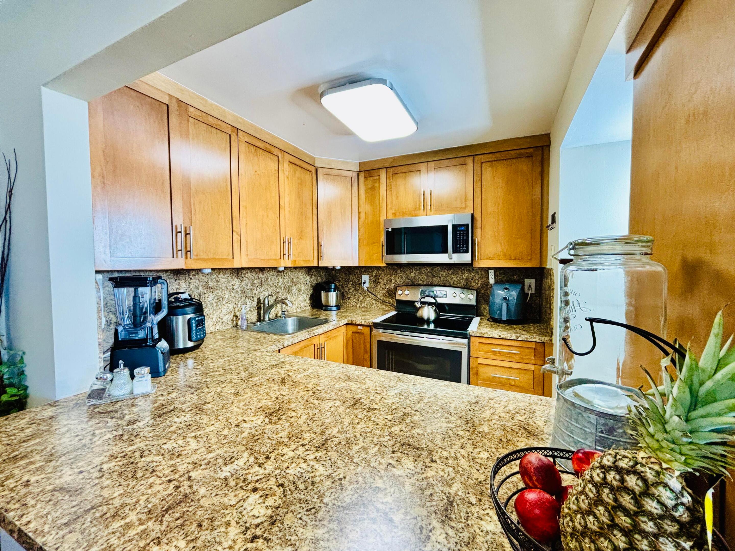 PALM COURT OF MIAMI CONDO - Residential Lease