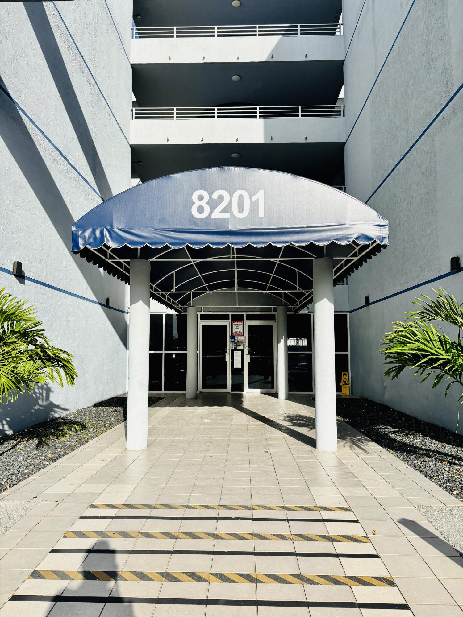 PALM COURT OF MIAMI CONDO - Residential Lease