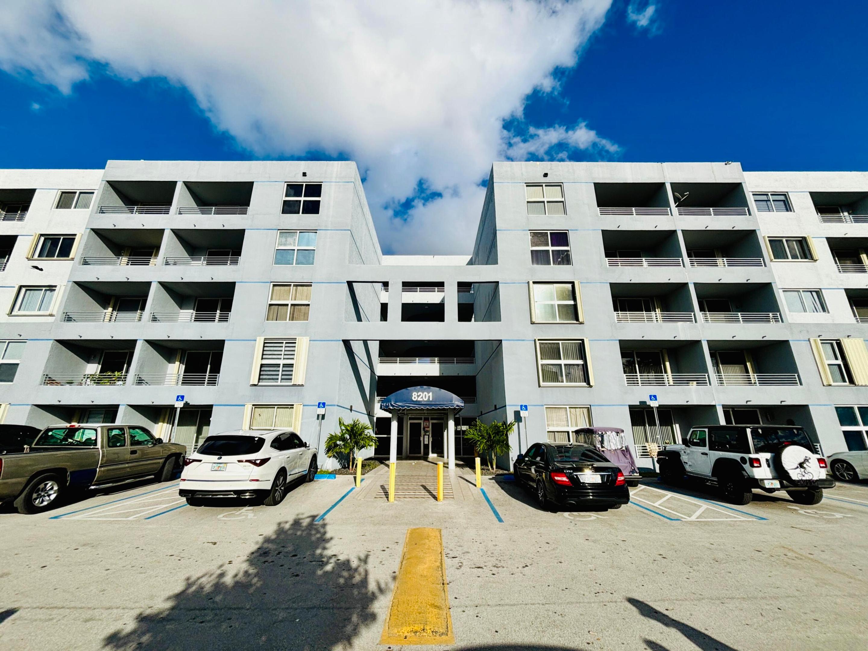 PALM COURT OF MIAMI CONDO - Residential Lease
