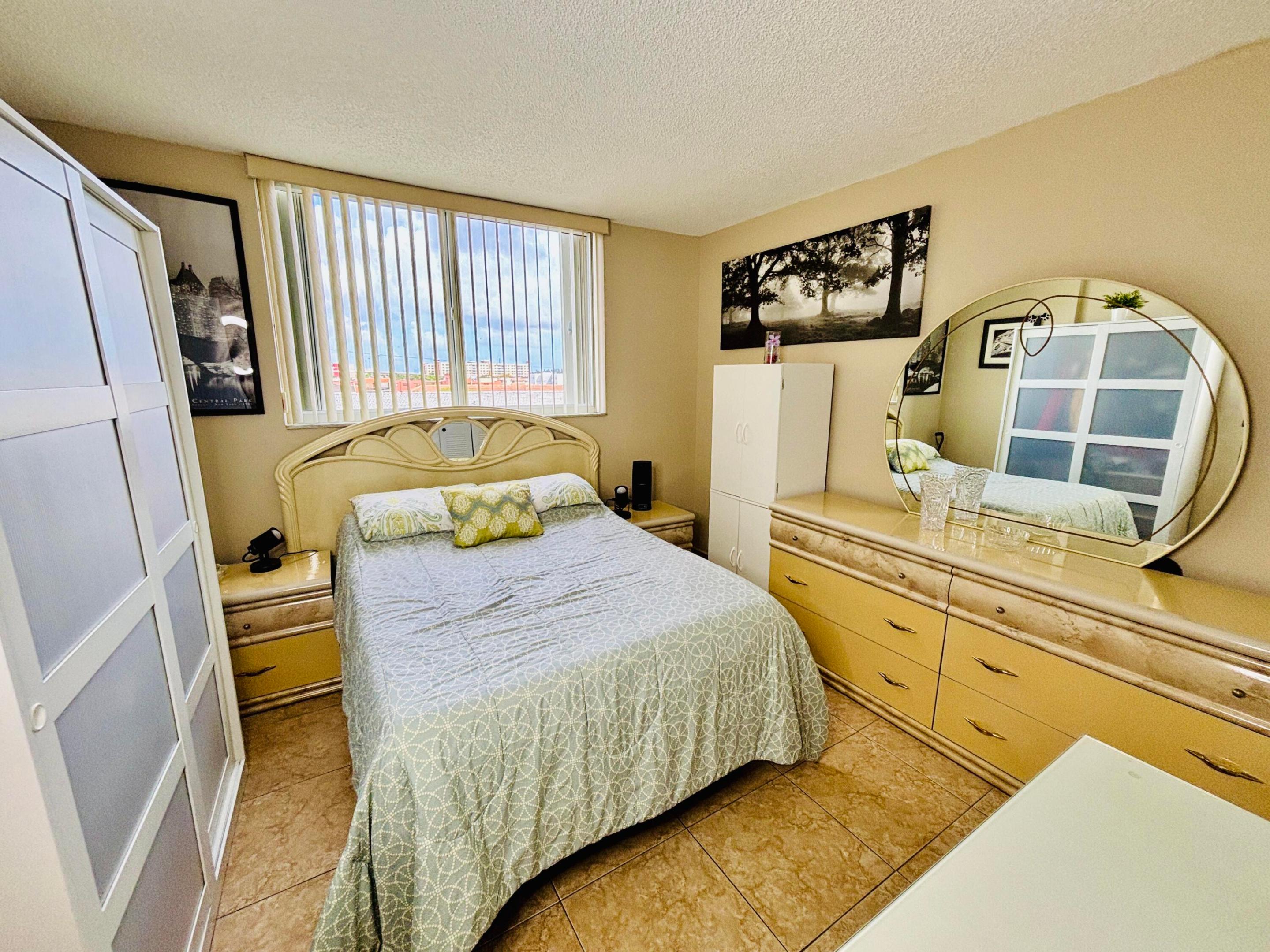 PALM COURT OF MIAMI CONDO - Residential Lease
