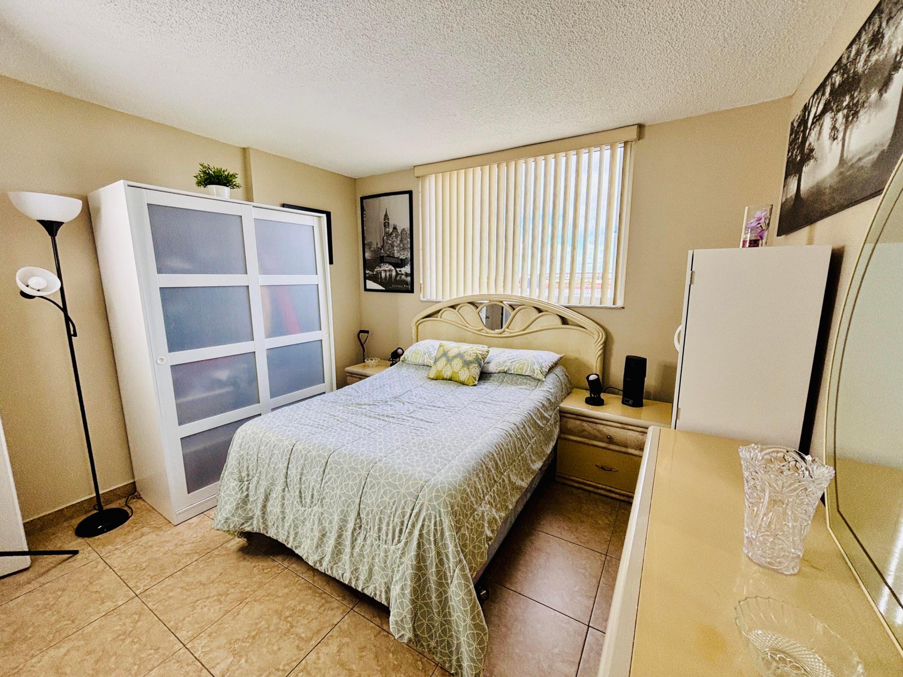 PALM COURT OF MIAMI CONDO - Residential Lease