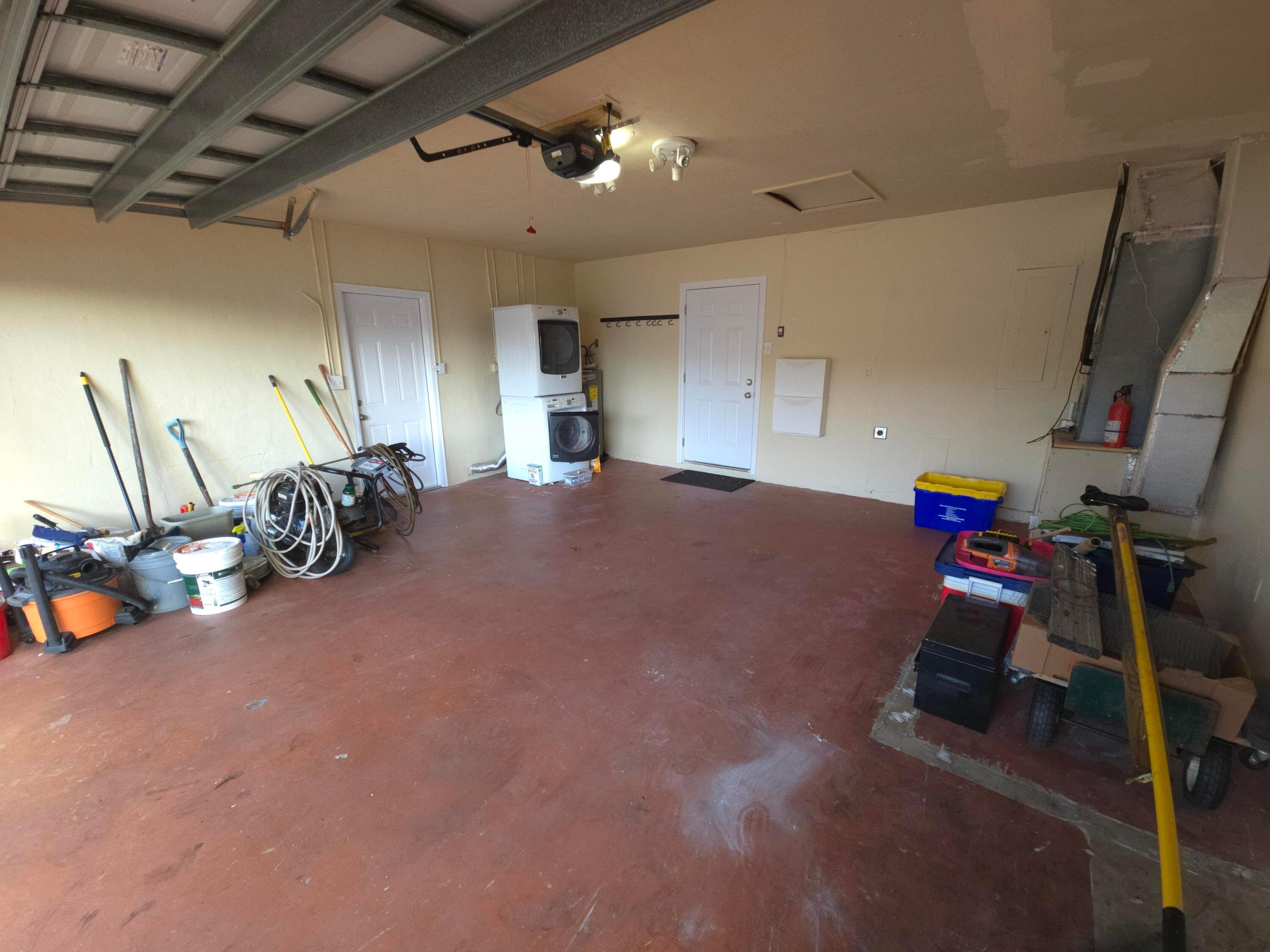 FRANWOOD PINES - Residential