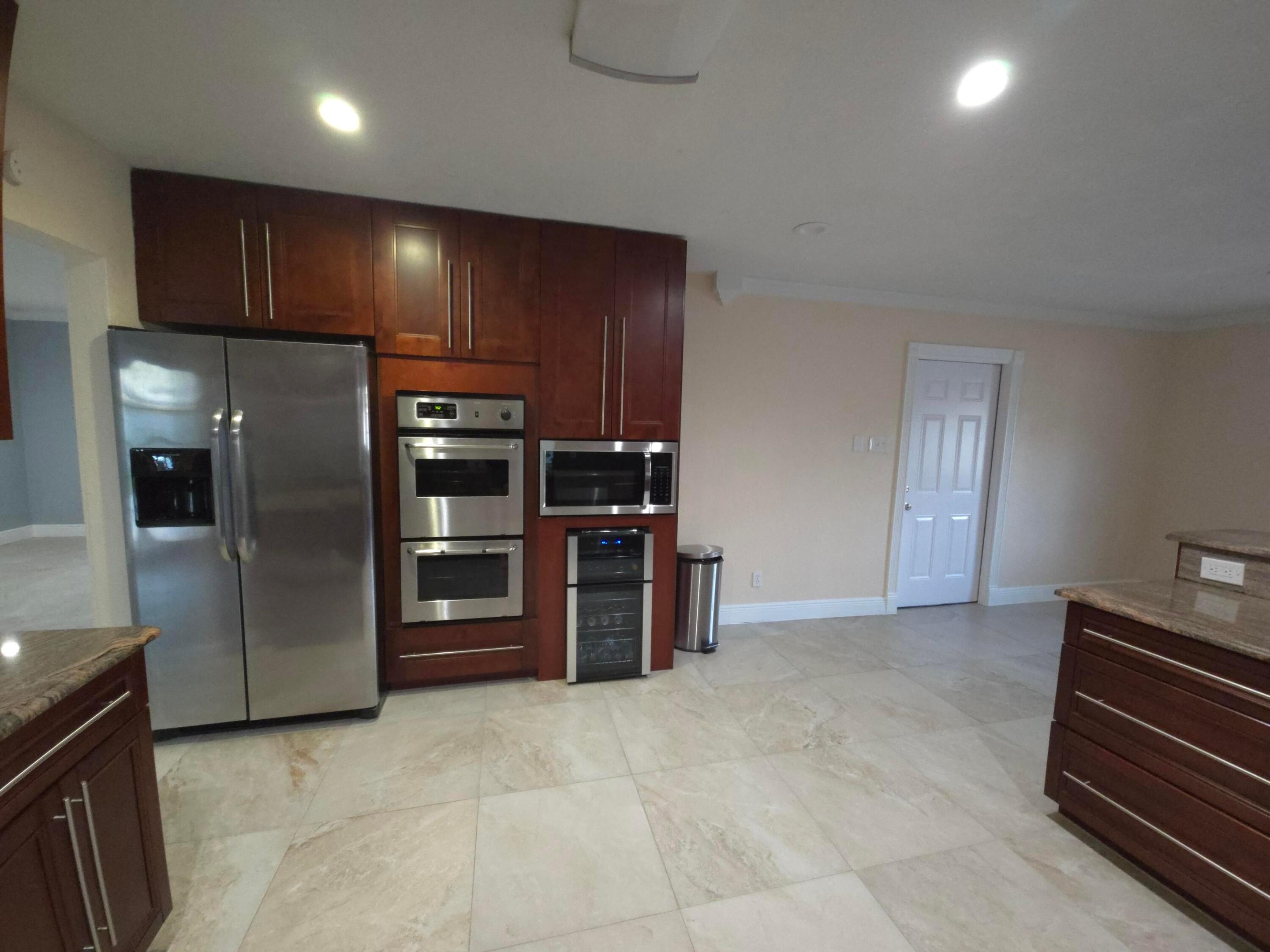 FRANWOOD PINES - Residential