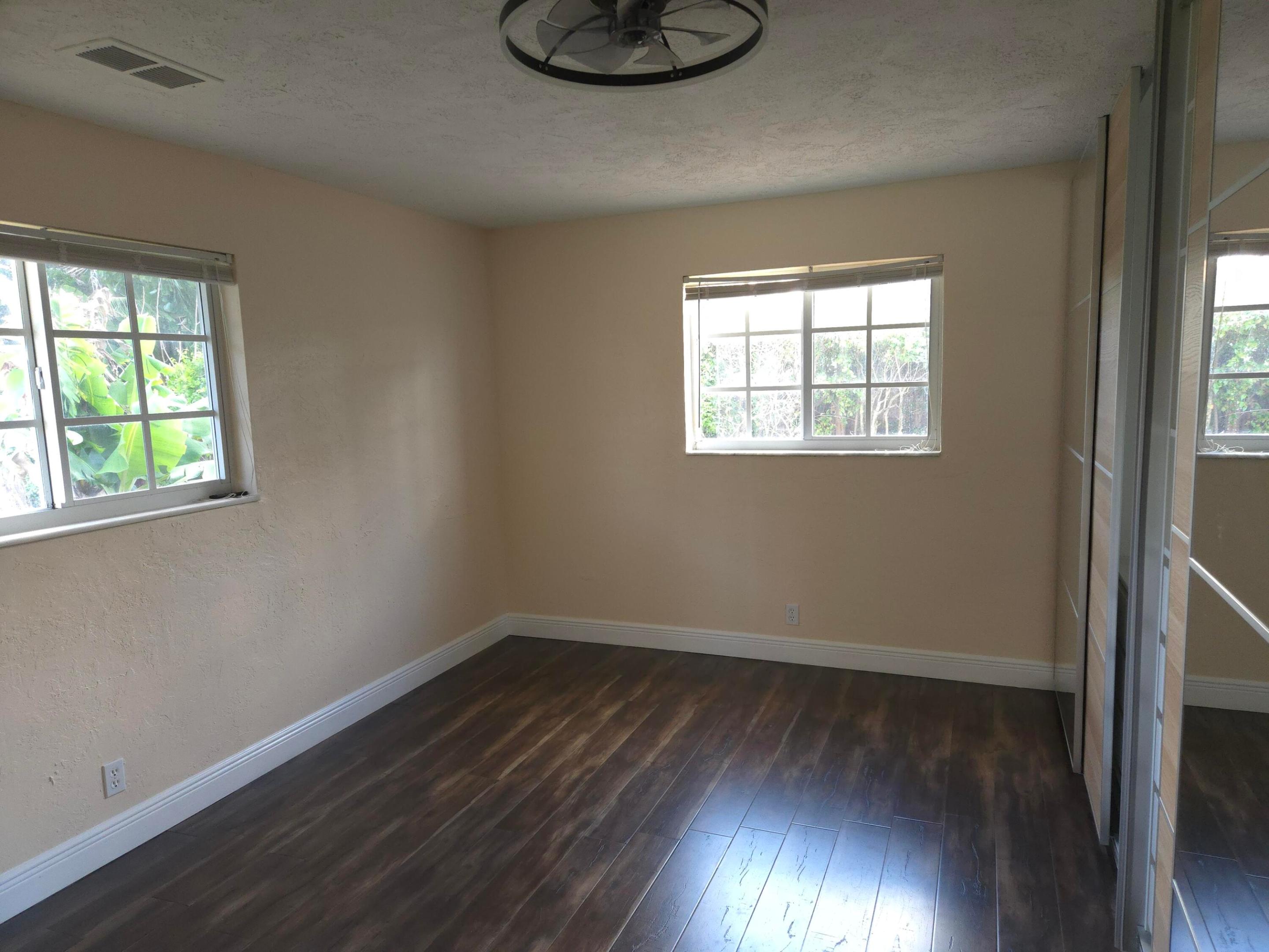 FRANWOOD PINES - Residential