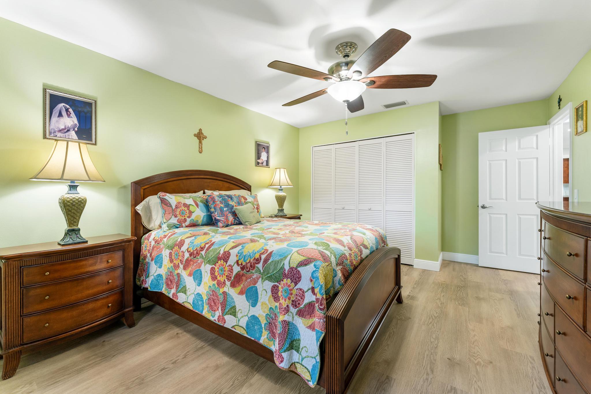 LAKE CLARKE ISLE IN - Residential