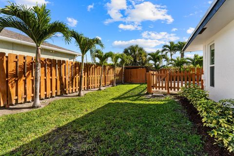 Tiny photo for 7410 Venetian Way, Lake Clarke Shores, FL 33406 (MLS # R11159473)