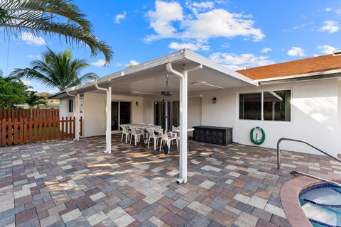 Tiny photo for 7410 Venetian Way, Lake Clarke Shores, FL 33406 (MLS # R11159473)