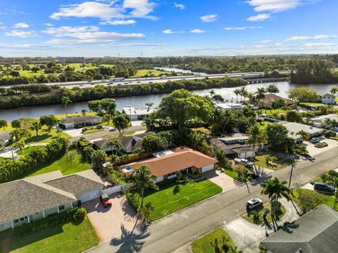 Tiny photo for 7410 Venetian Way, Lake Clarke Shores, FL 33406 (MLS # R11159473)