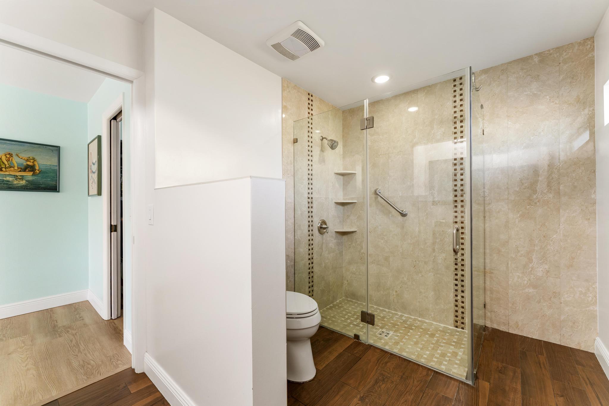 LAKE CLARKE ISLE IN - Residential