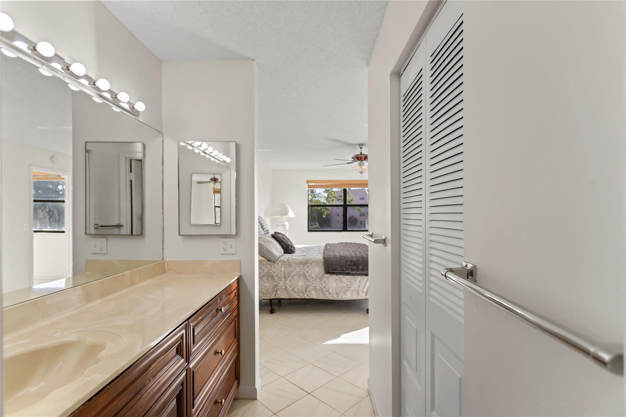 SUNRISE LAKES PHASE 4 - Residential