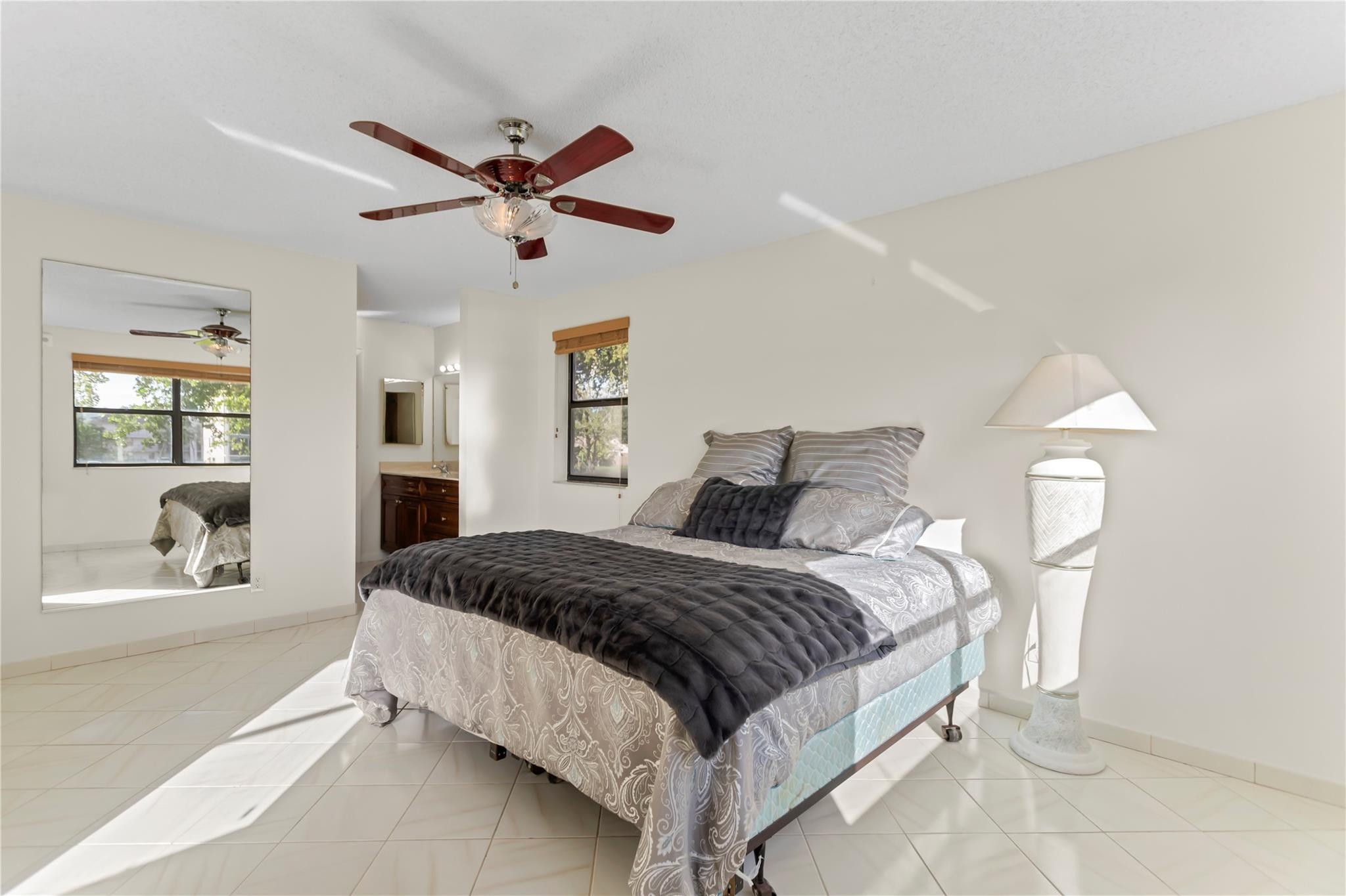 SUNRISE LAKES PHASE 4 - Residential