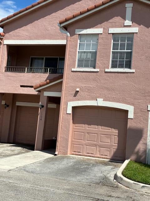 1304 Belmont Place 1304