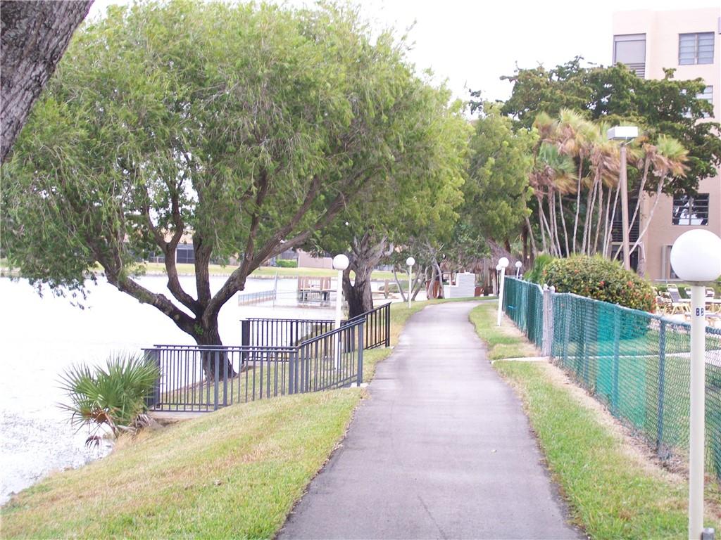 Colony Point - Residential