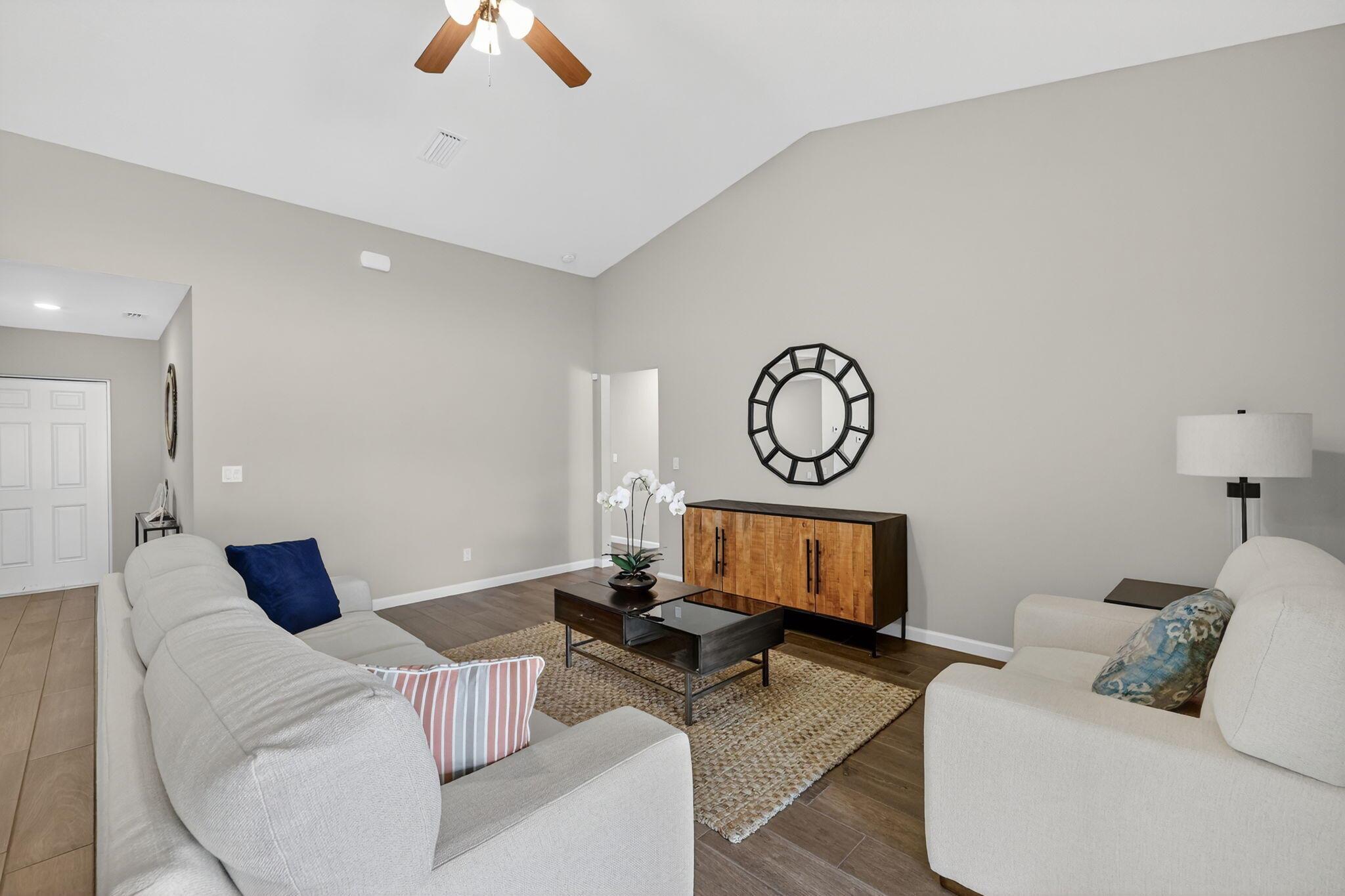 PORT ST LUCIE SECTION 13 - Residential