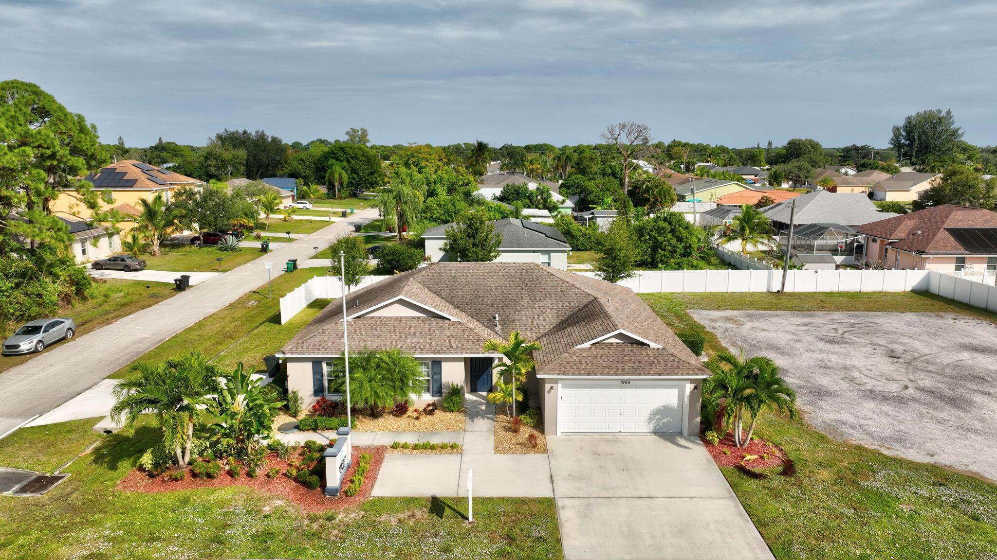 PORT ST LUCIE SECTION 13 - Residential