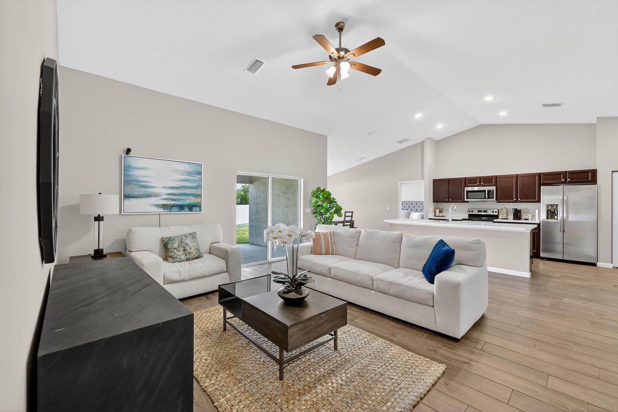 PORT ST LUCIE SECTION 13 - Residential