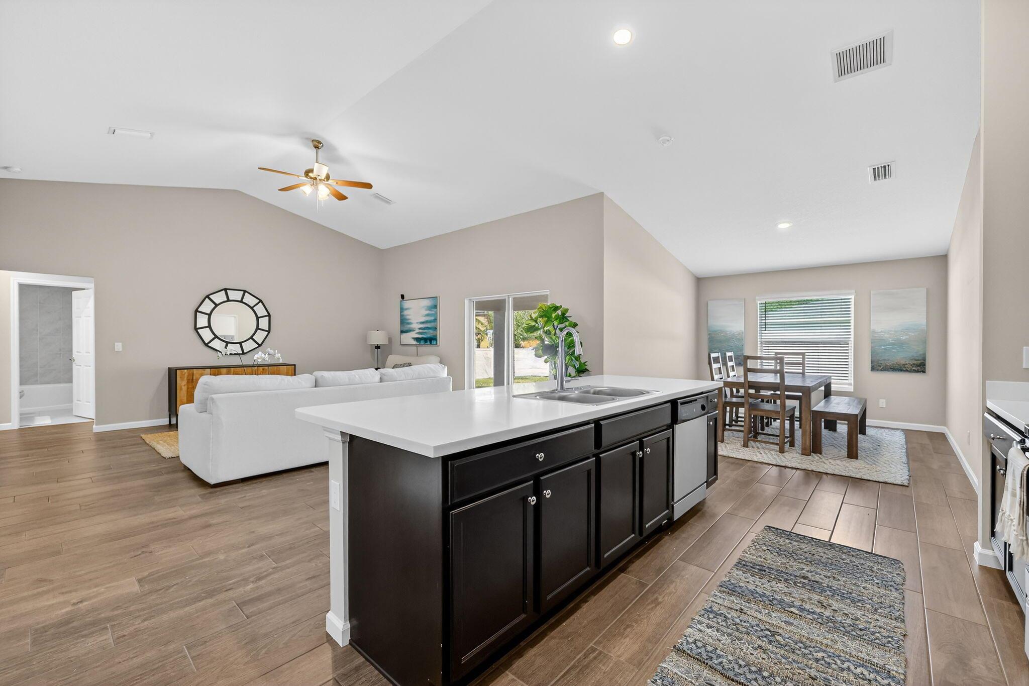 PORT ST LUCIE SECTION 13 - Residential