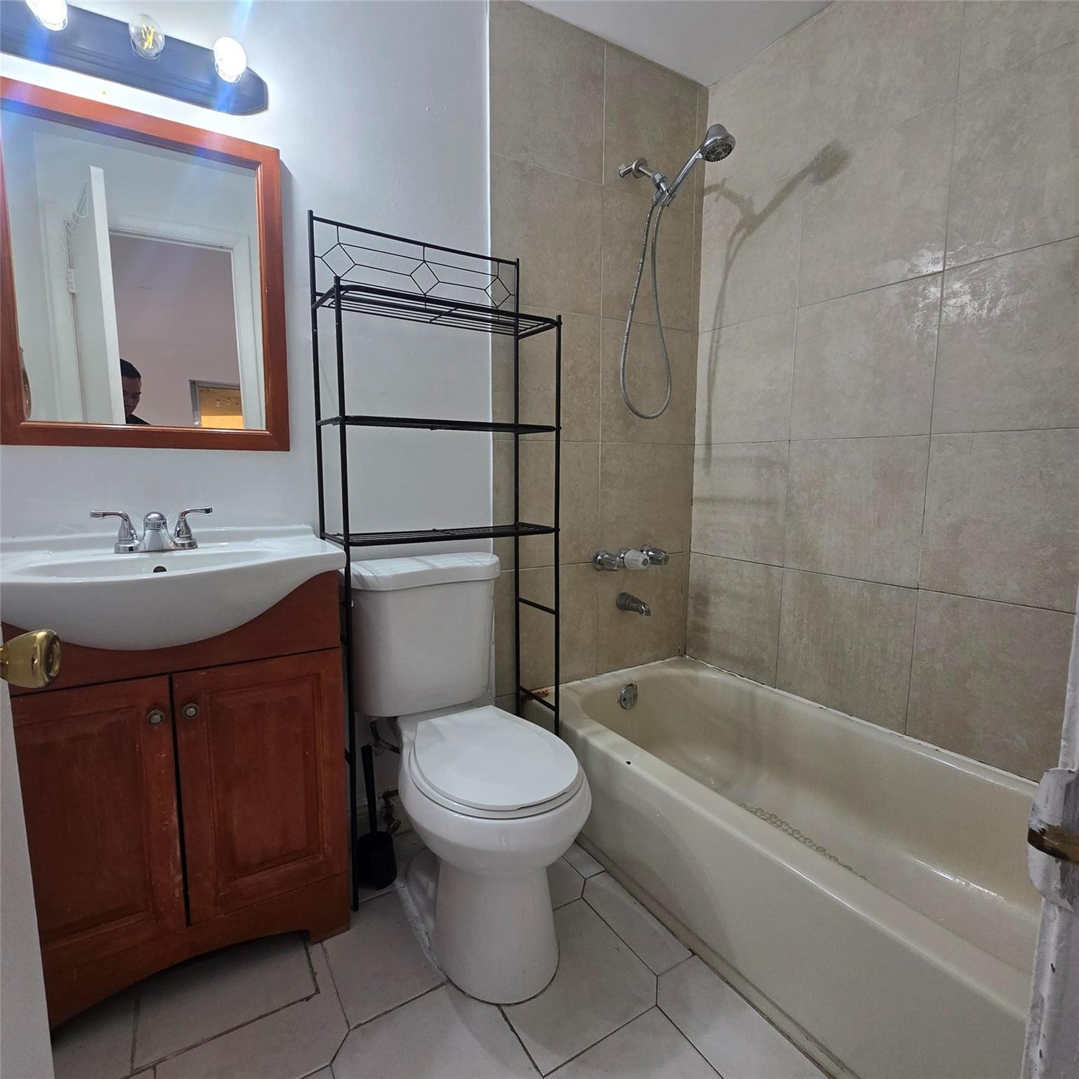 Continuum Condo - Residential Lease