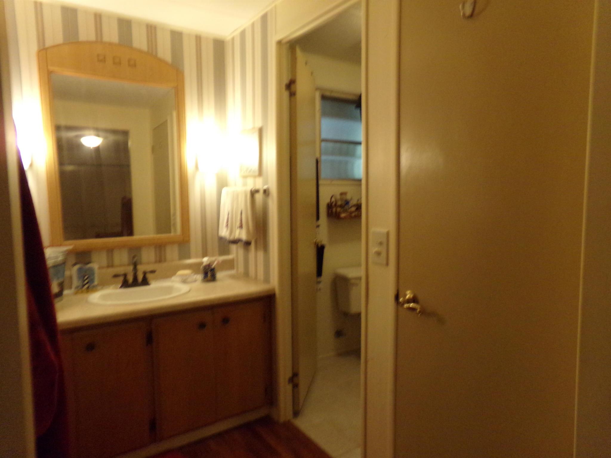 JAMAICA BAY MOBILE HOME C - Residential