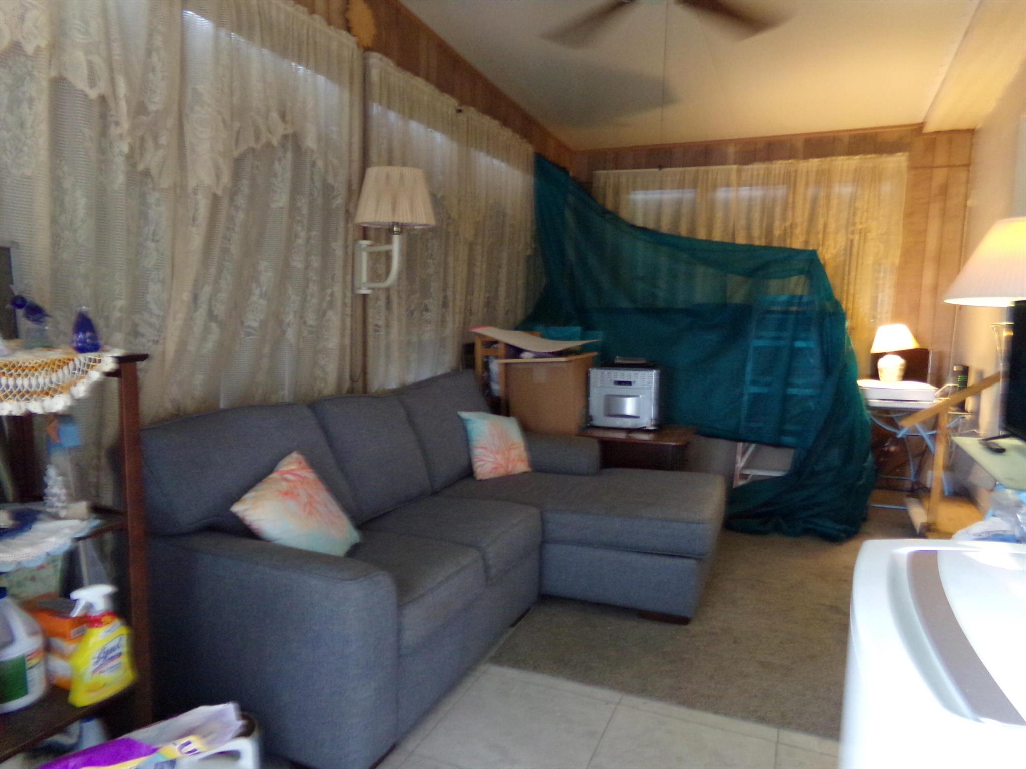 JAMAICA BAY MOBILE HOME C - Residential