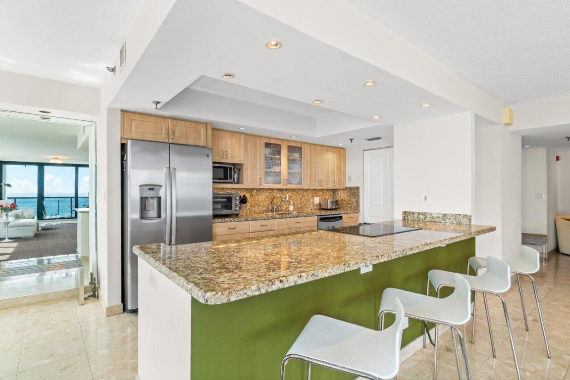 OCEAN TERRACE NORTH CONDO - Residential