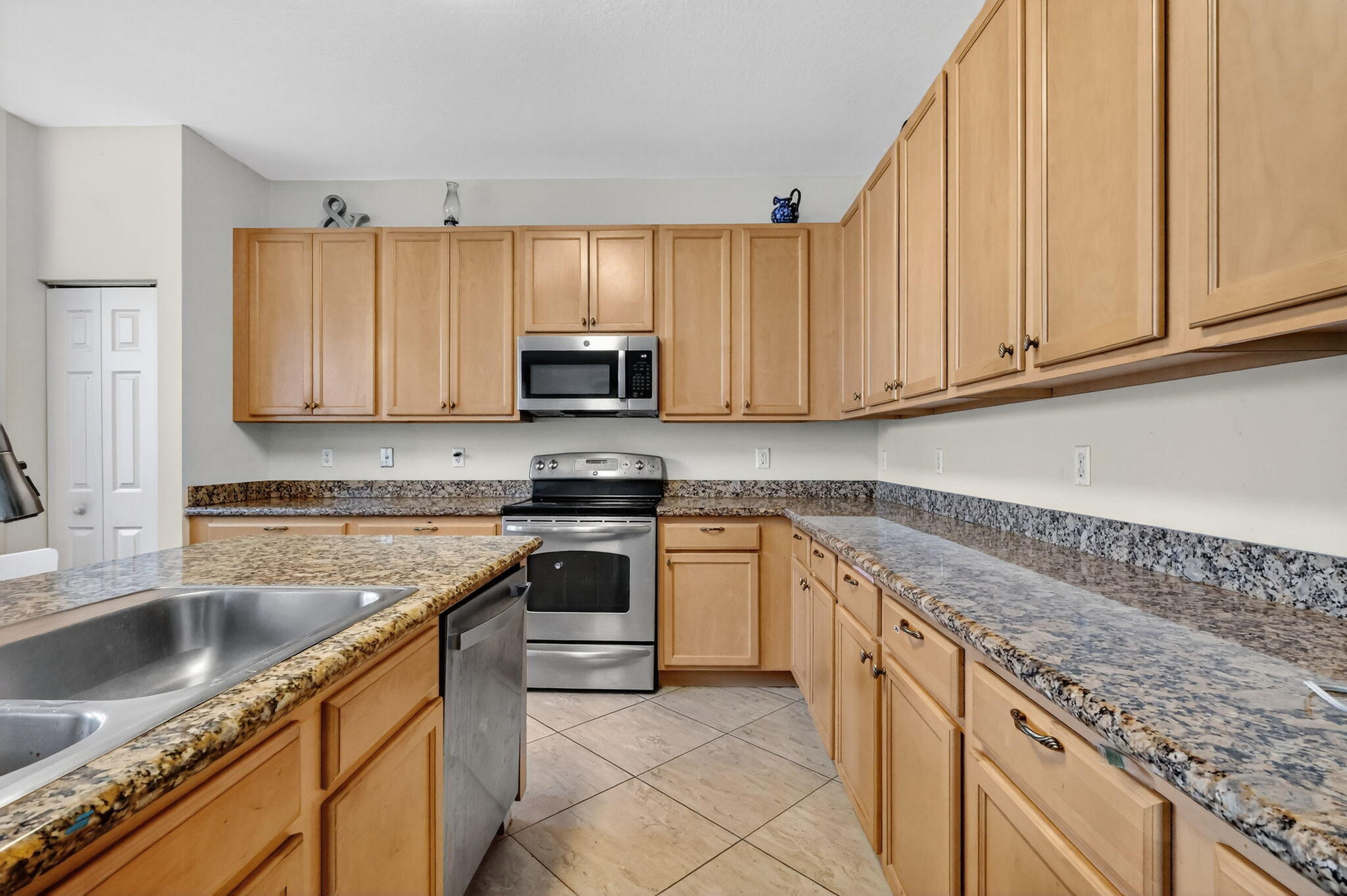 SAGEWOOD - Residential