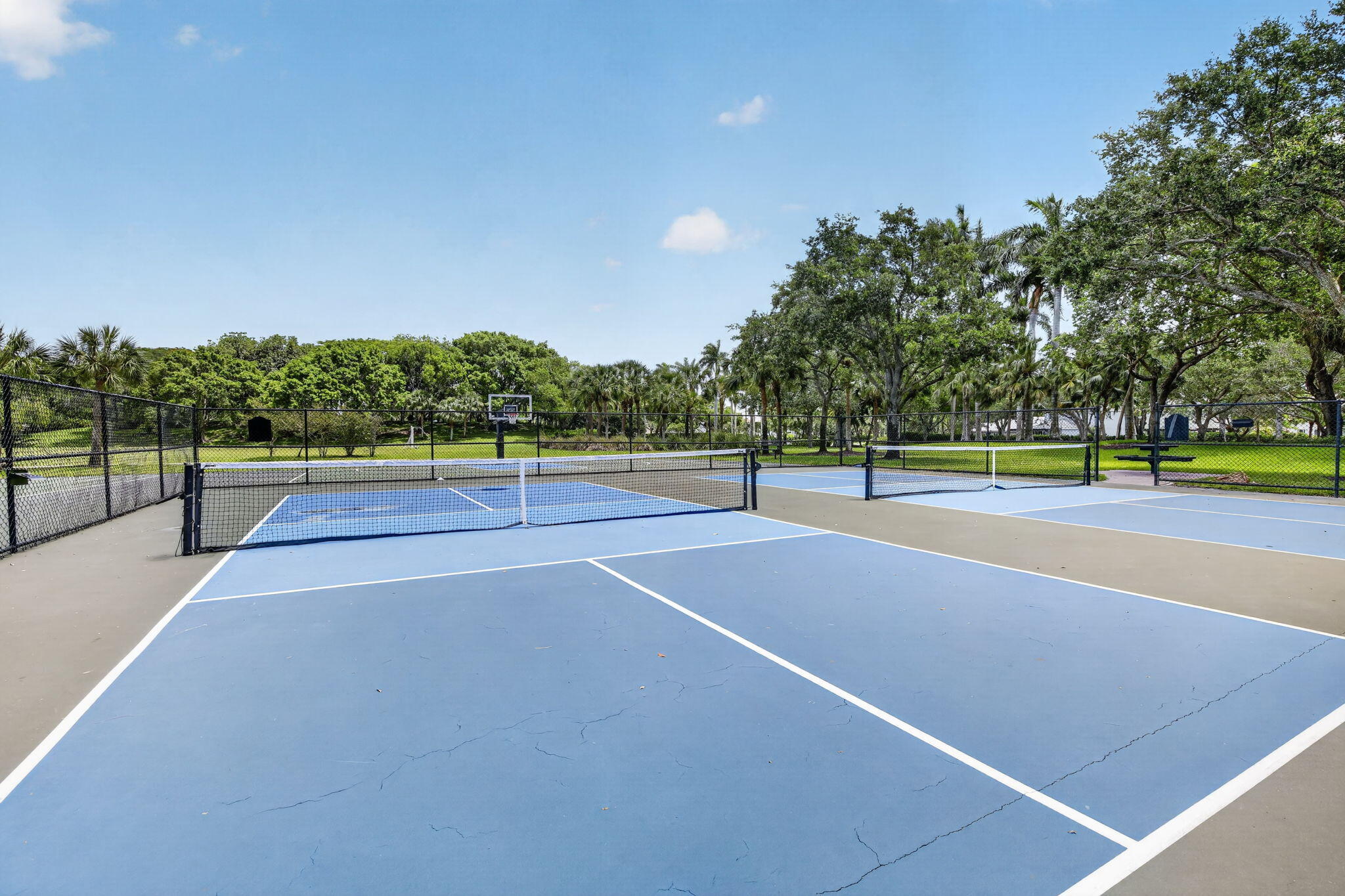 Laurel Ridge - Residential