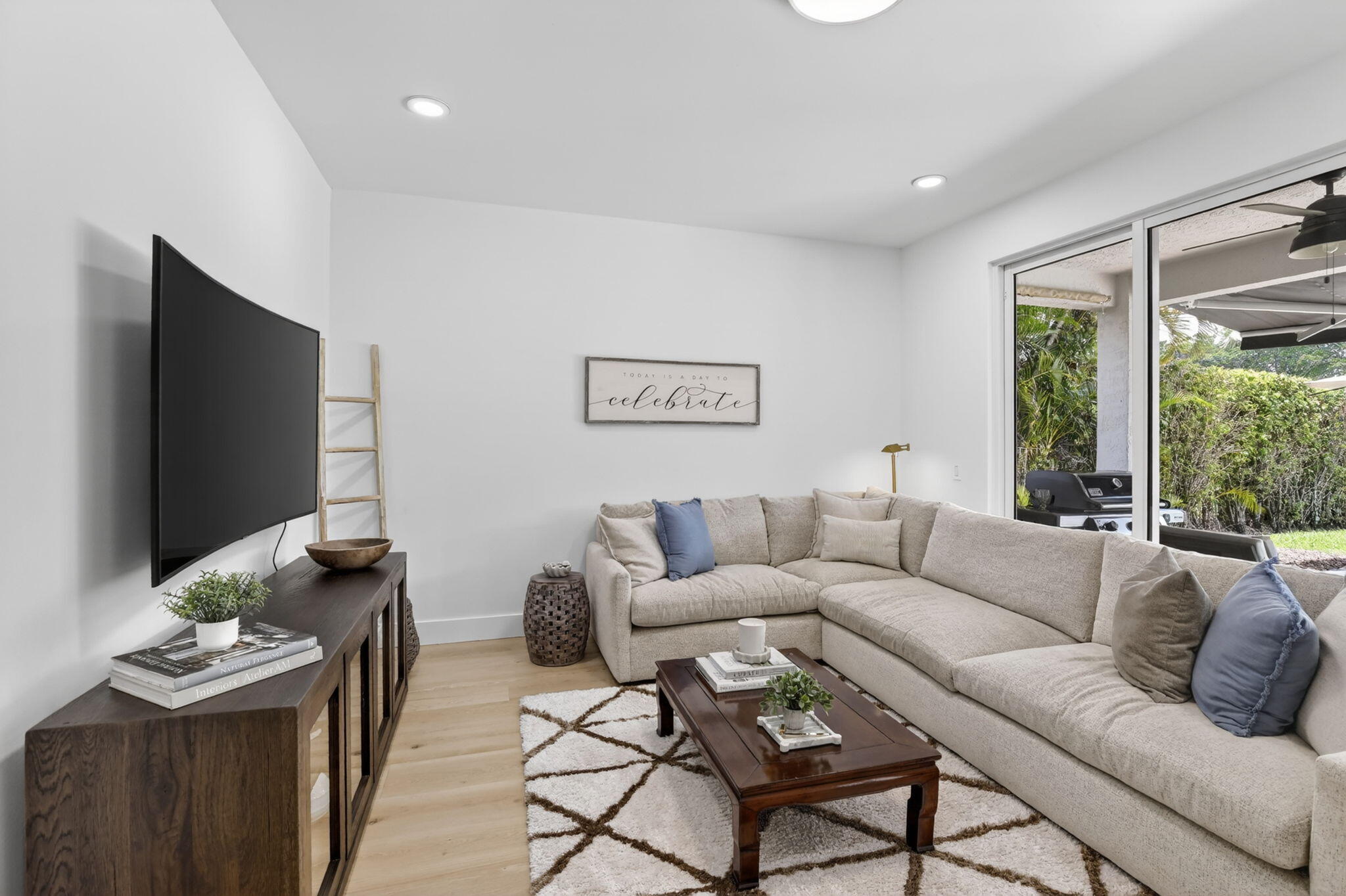 Laurel Ridge - Residential