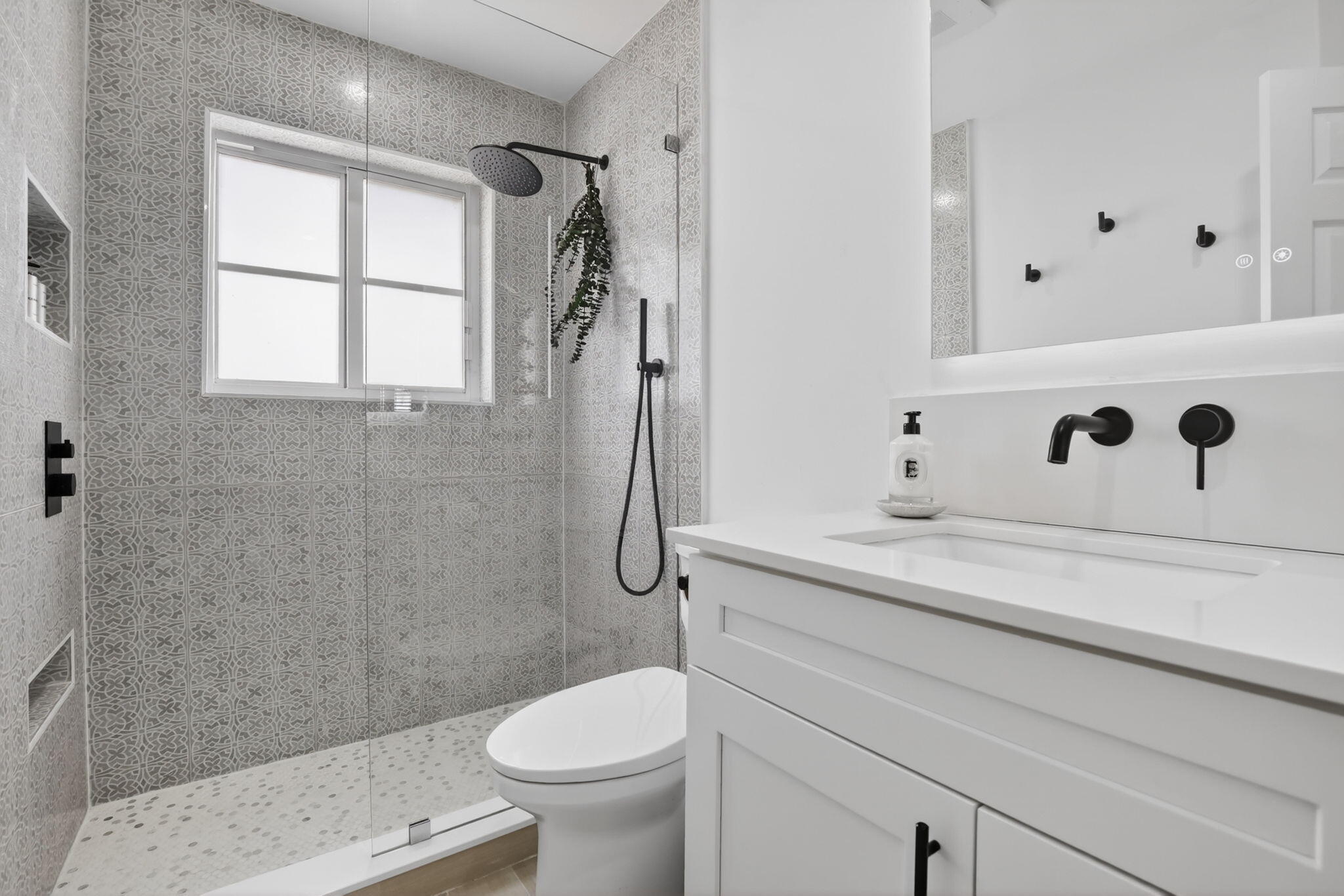 Laurel Ridge - Residential