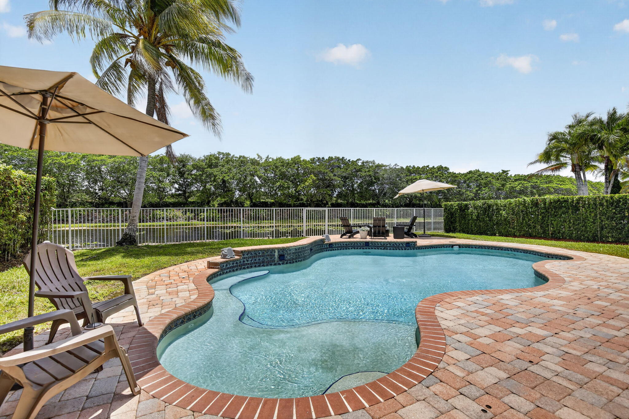4299 Laurel Ridge Circle