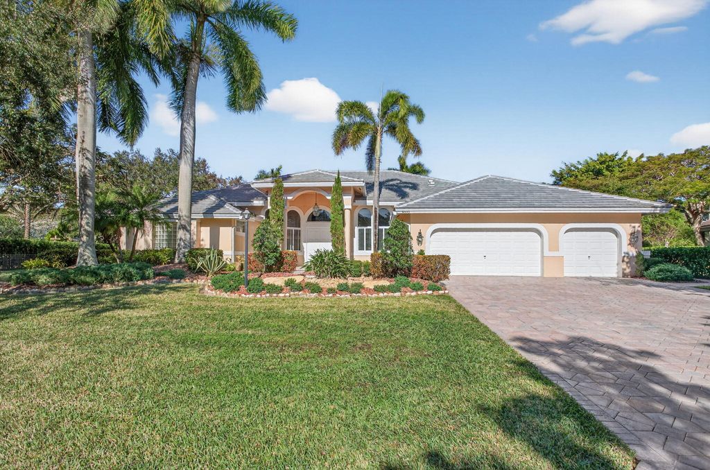 Photo of 6855 NW 102nd Lane, Parkland, FL 33076 (MLS # R11164000)