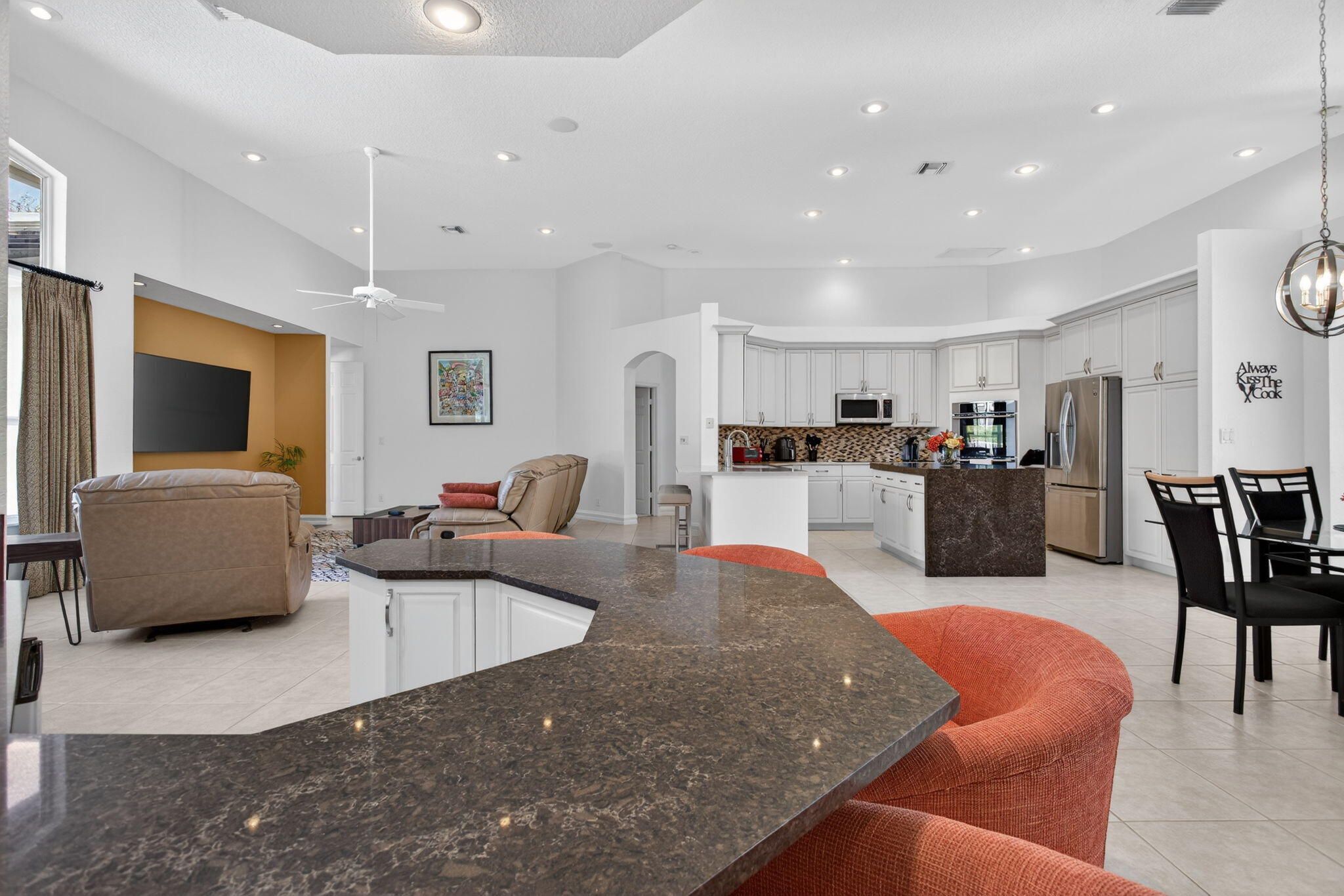 FOX RIDGE - Residential