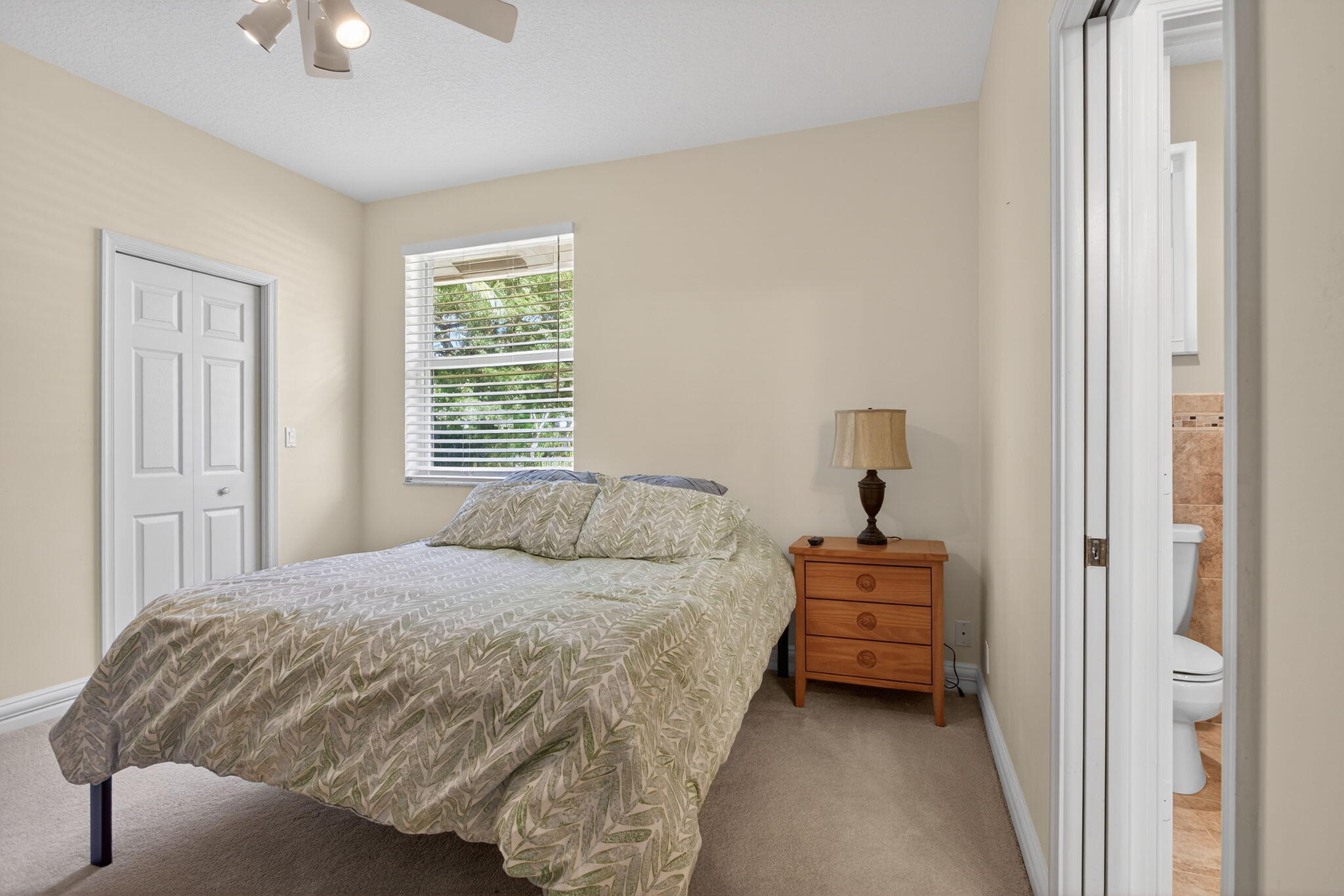 FOX RIDGE - Residential