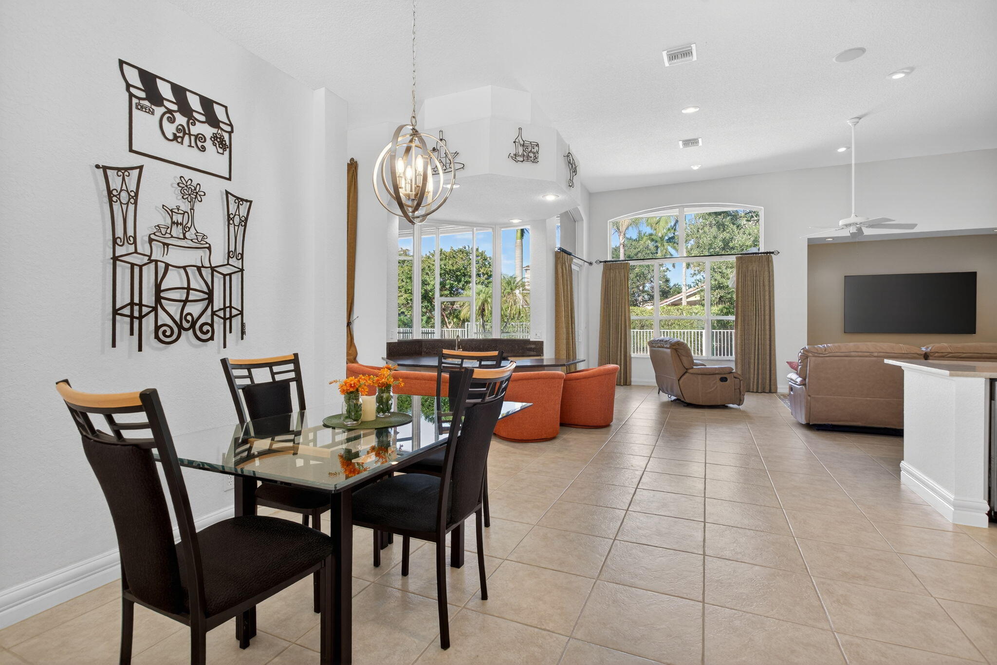 FOX RIDGE - Residential