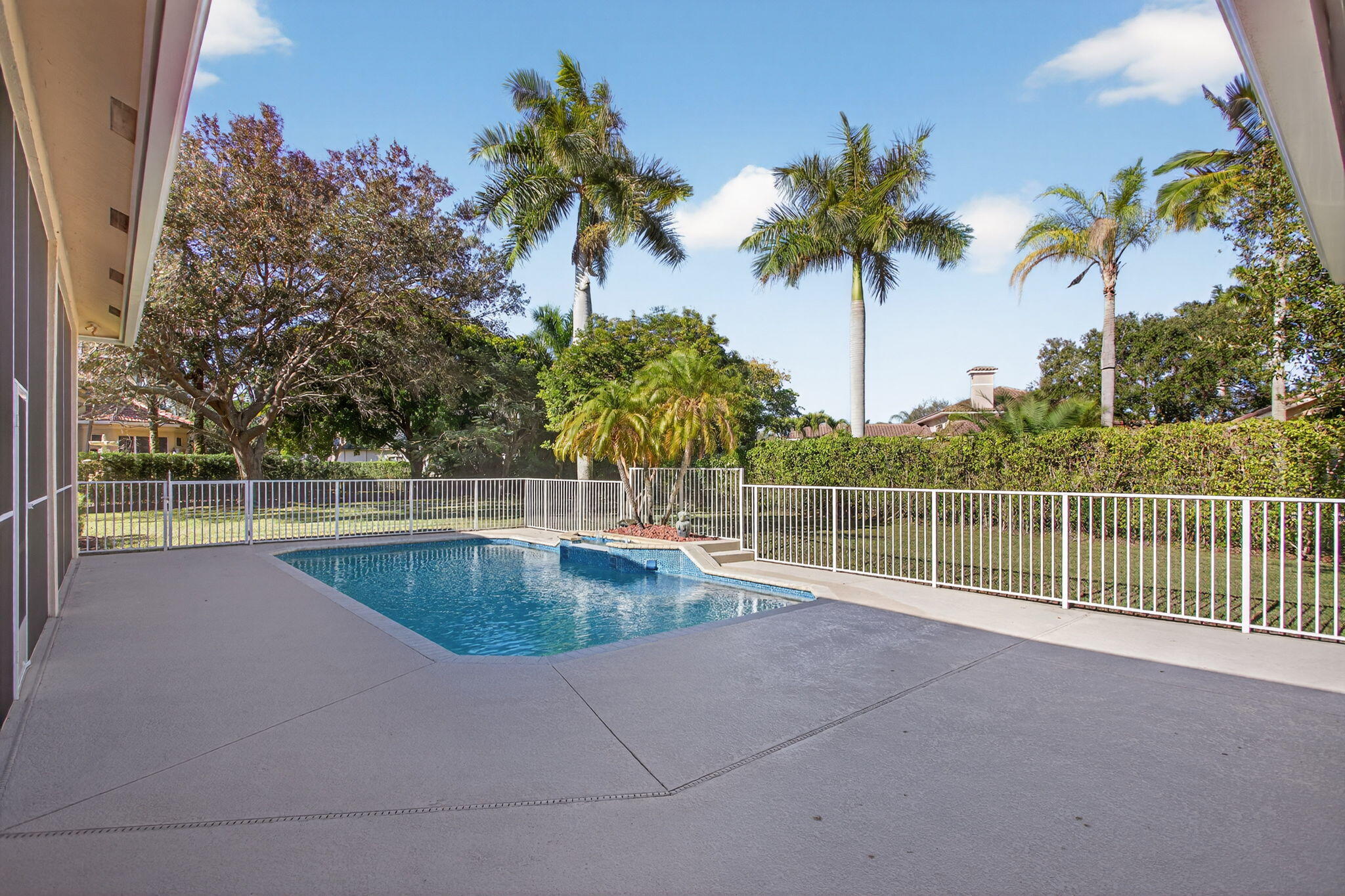 FOX RIDGE - Residential