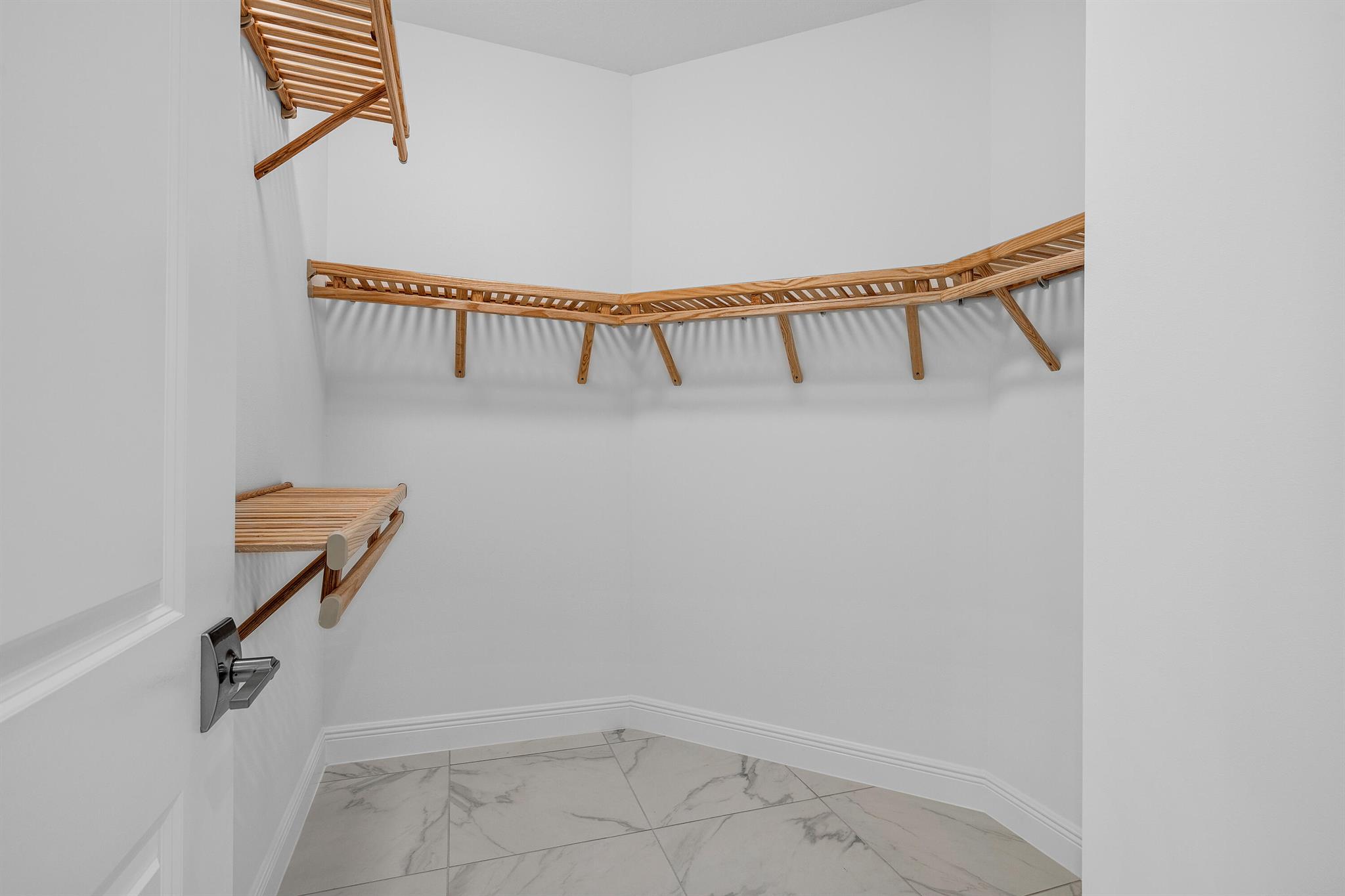 ALTON NEIGHBORHOOD - Residential