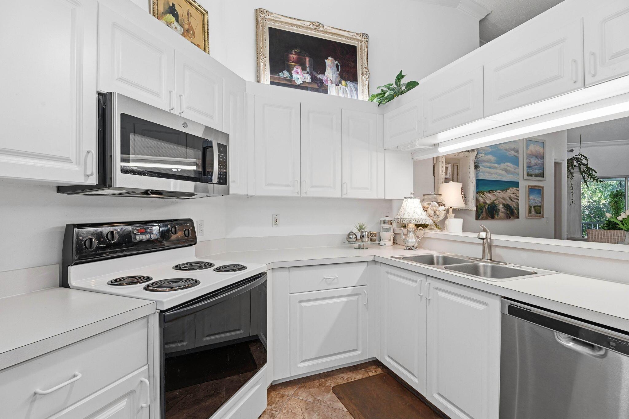 WALDEN WOODS CONDOMINIUM - Residential