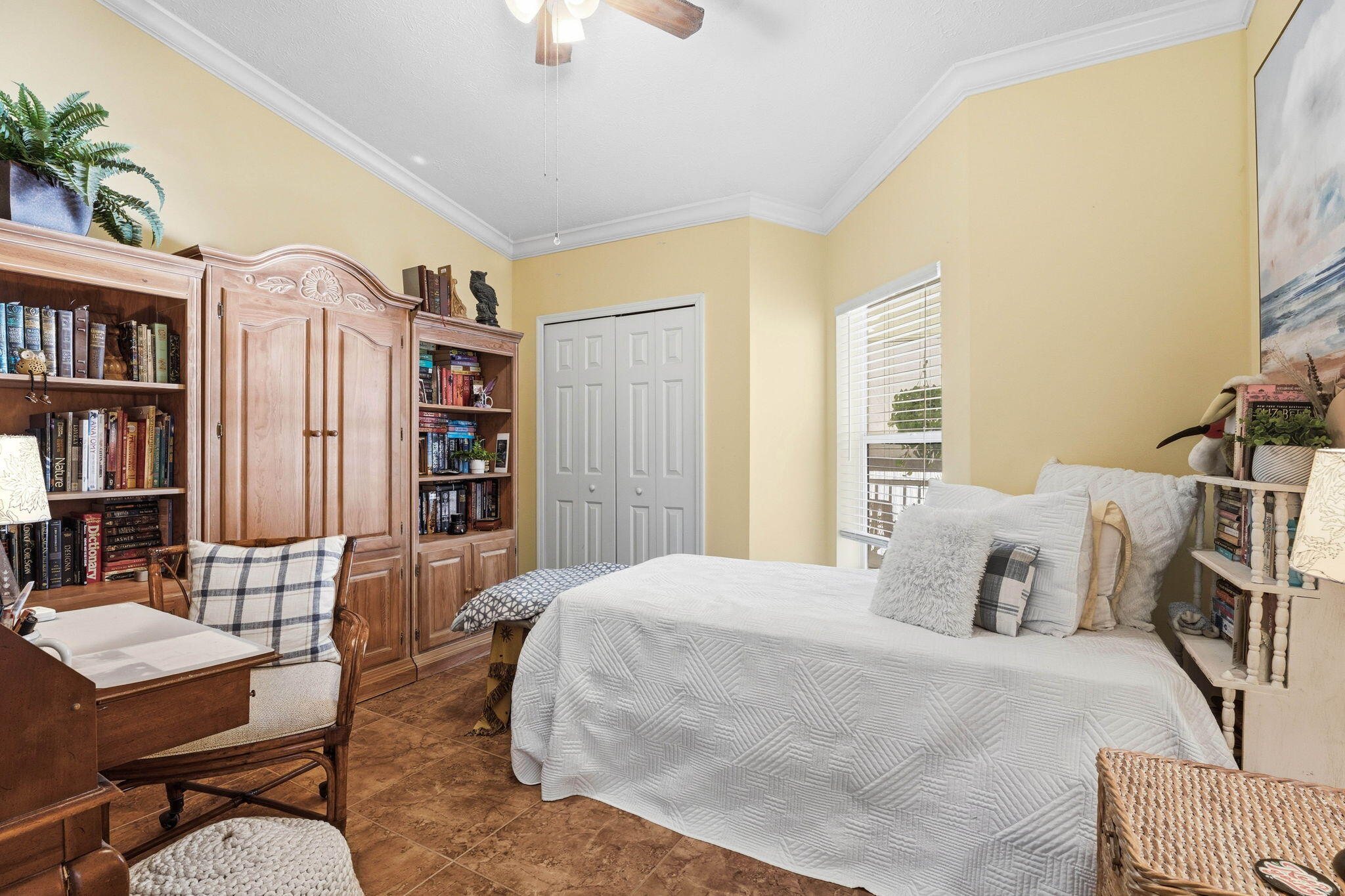 WALDEN WOODS CONDOMINIUM PHASE I - Residential