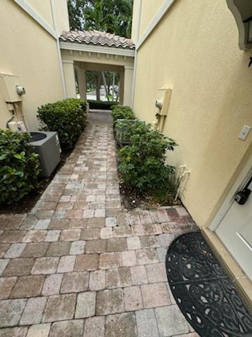 Photo of 500 Capistrano Drive, Palm Beach Gardens, FL 33410 (MLS # R11131007)