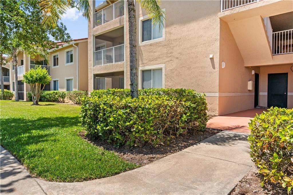 LAGUNA OF VERO BEACH - Residential Lease