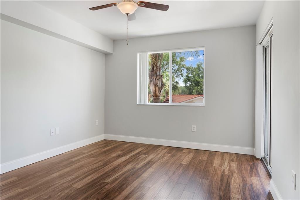 LAGUNA OF VERO BEACH - Residential Lease