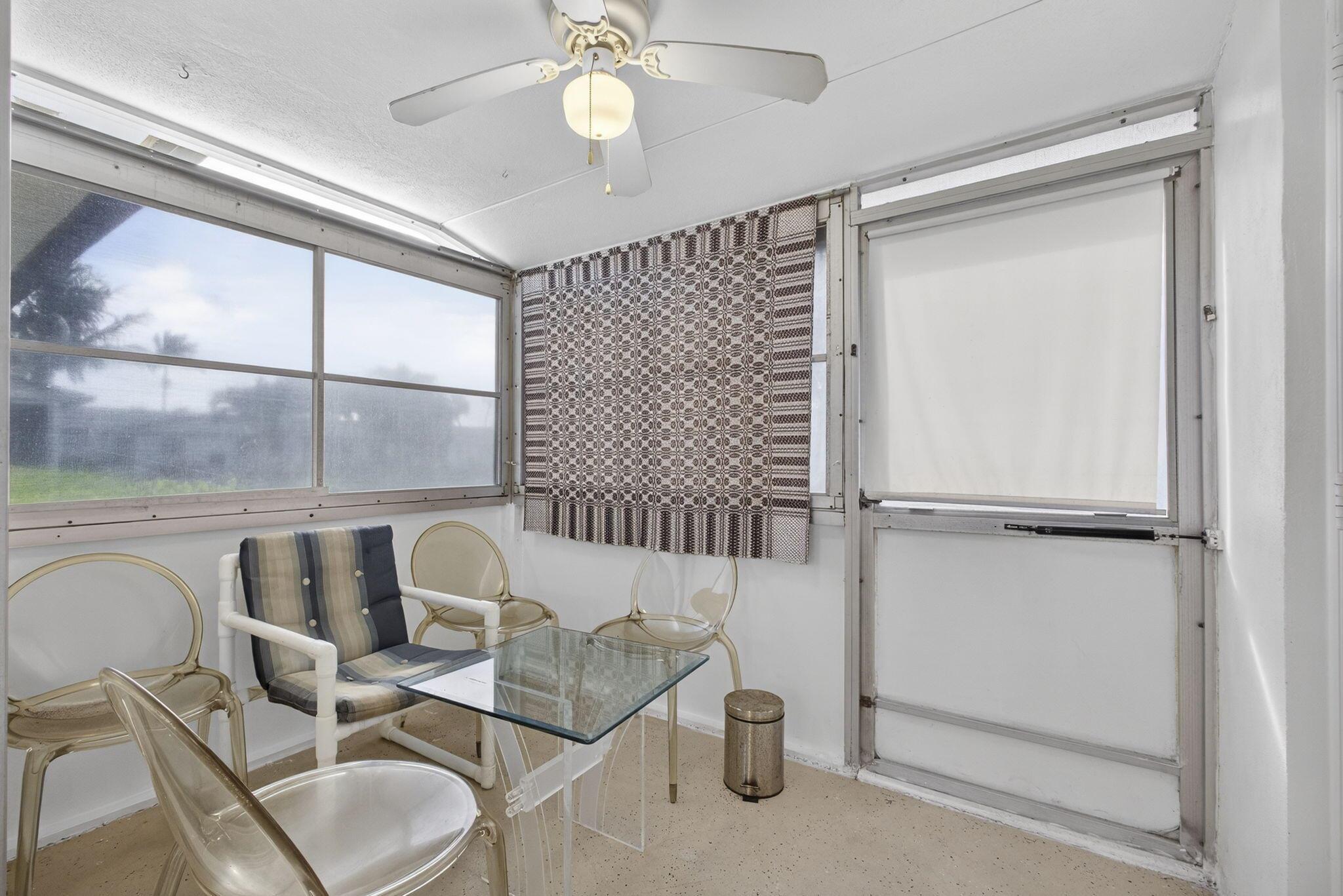 CRESTHAVEN VILLAS CONDO 2 - Residential