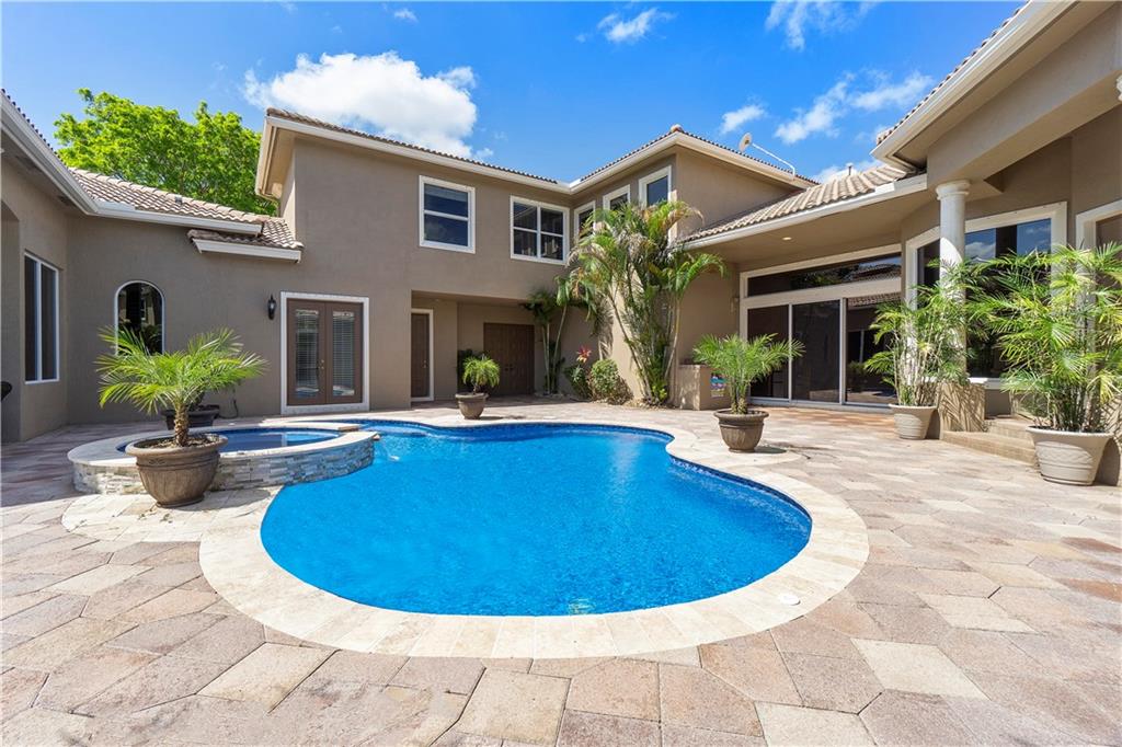 Fox Ridge 157-8 B - Residential