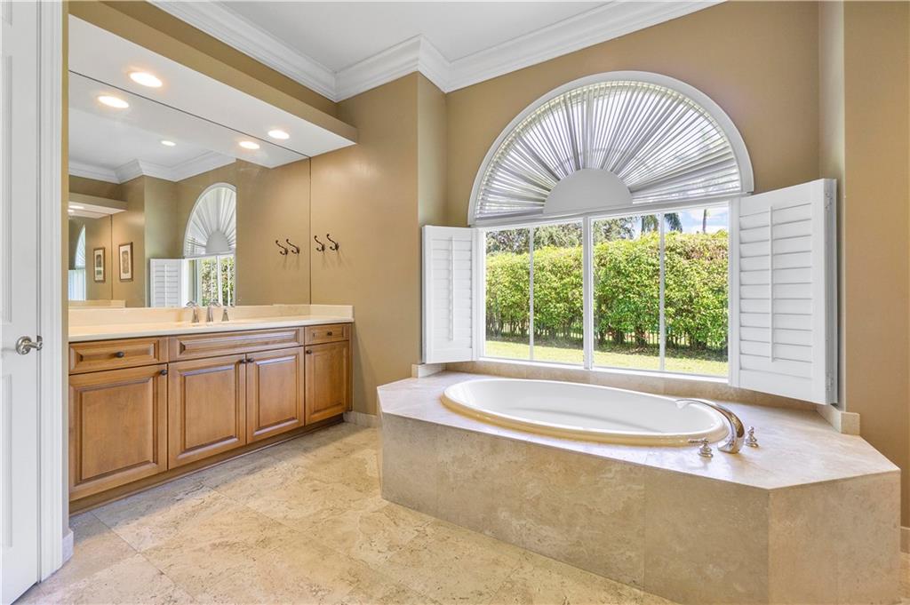 Fox Ridge 157-8 B - Residential