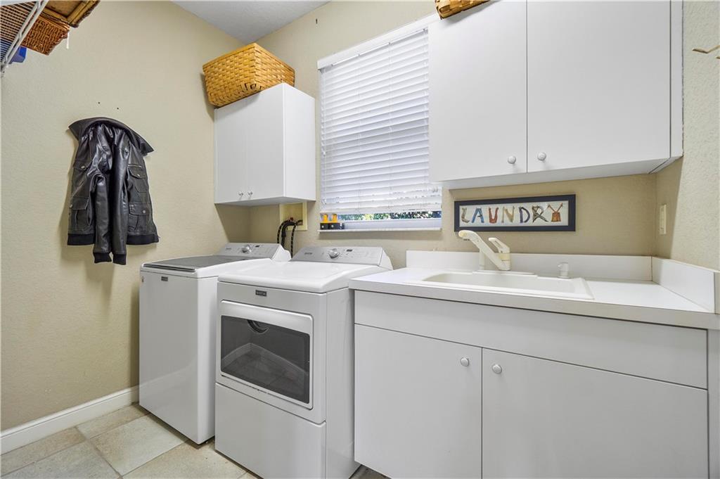 Fox Ridge 157-8 B - Residential