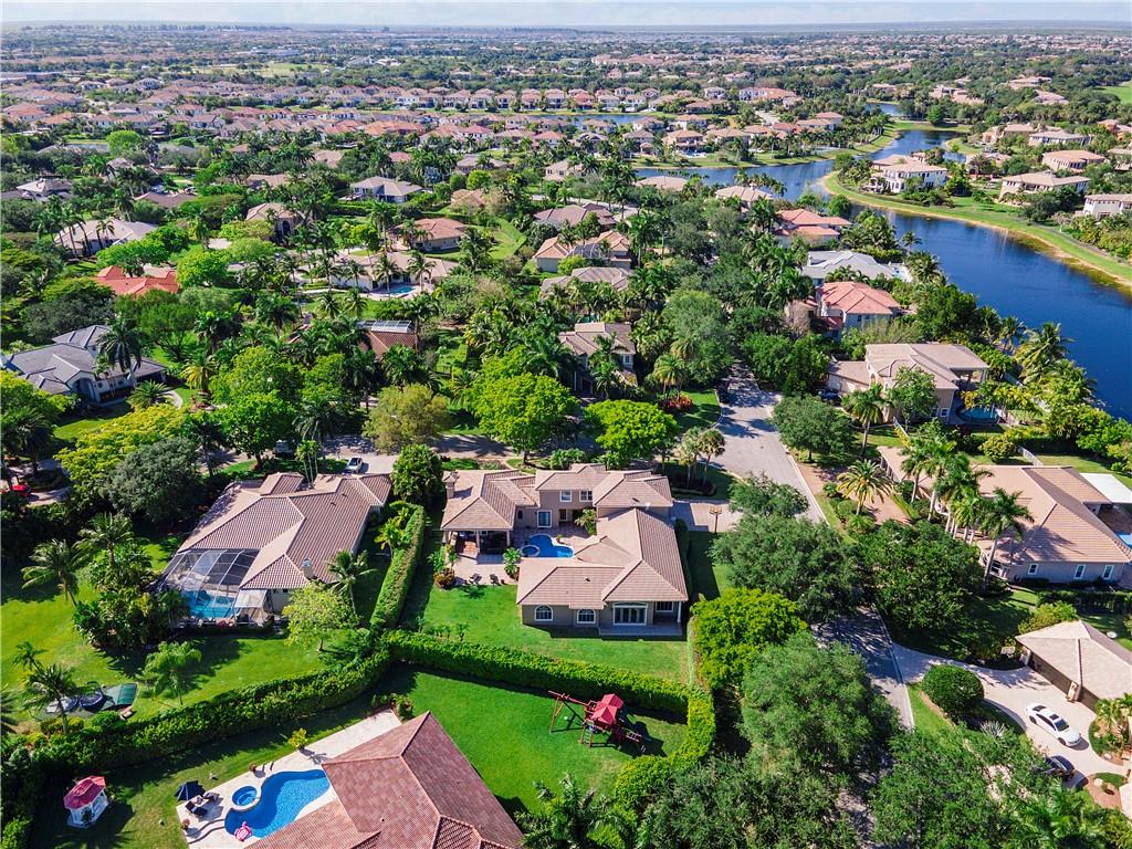 Fox Ridge 157-8 B - Residential