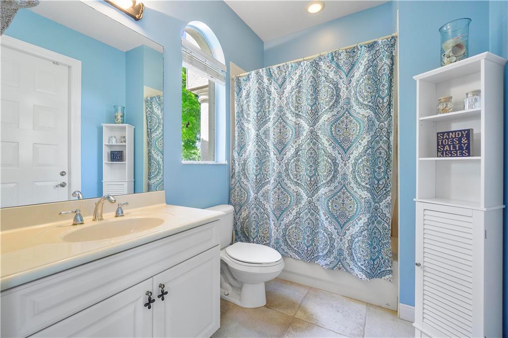 Fox Ridge 157-8 B - Residential