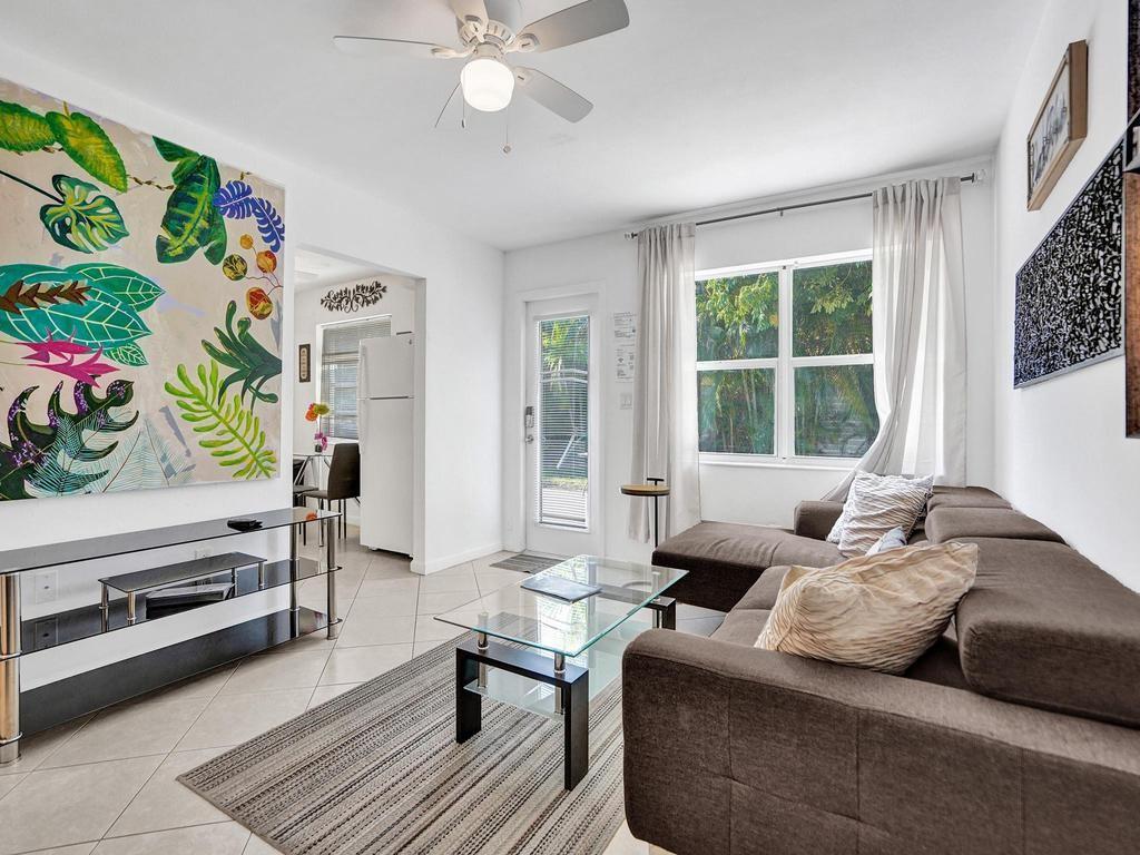 Silver Shores Sec Of Laud - Residential Lease