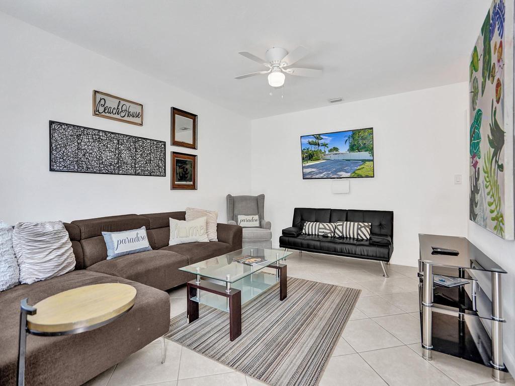 Silver Shores Sec Of Laud - Residential Lease