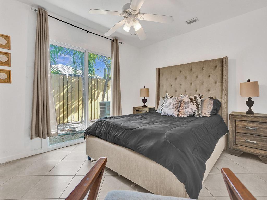 Silver Shores Sec Of Laud - Residential Lease